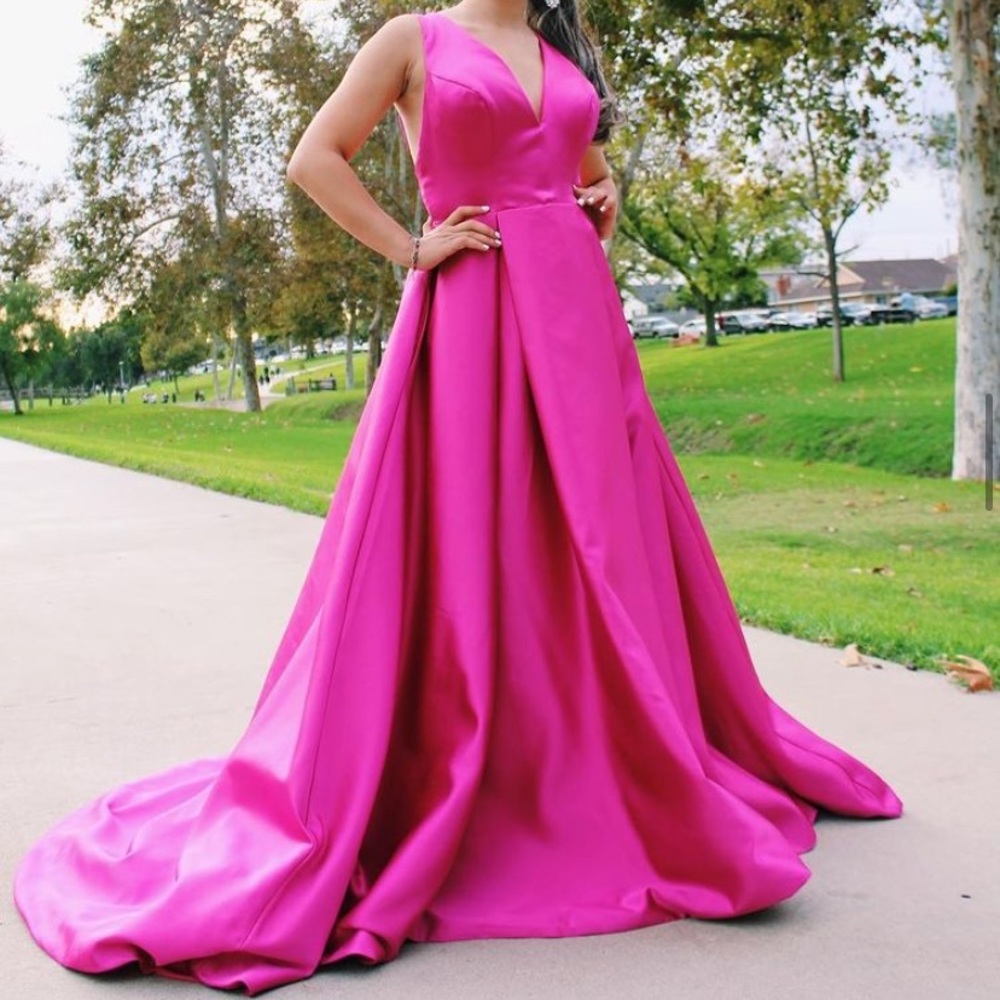 HEBEOS A-Line V-neck Sleeveless Satin Dresses
